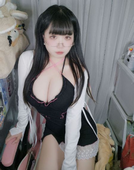 青青久精品观看视频最新_免费观看