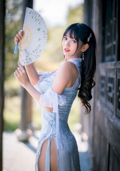 免费看美女全身视频网站_超清超清免费观看
