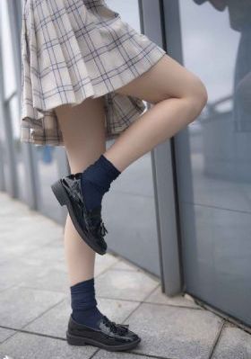 欧美艳星kagneyiynn_日韩资源完整版BD高清中字