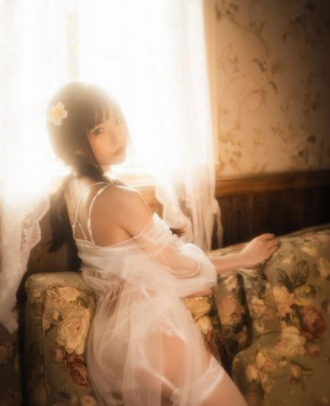 美女又黄又骚_HD视频大全