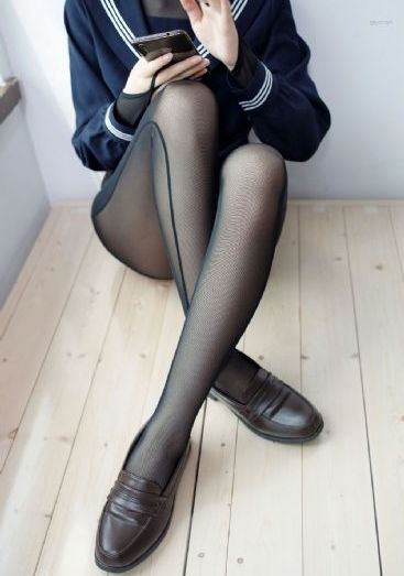 美女高清毛片_DVD免费在线播放