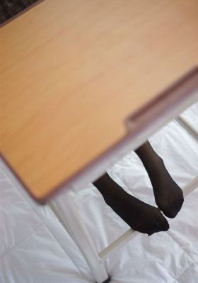 女人又爽又黄免费女仆_1080超清免费观看
