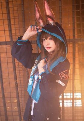 999re7热在线精品视频_免费高清观看