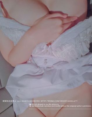 www成人色情美女露_超清免费在线播放